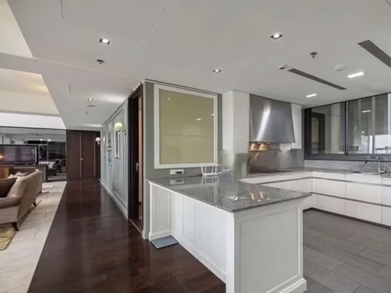 4 Bedroom Condo