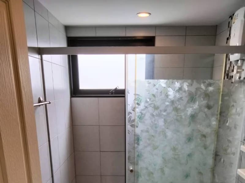 2 Bed Condo for Sale in Thon Buri