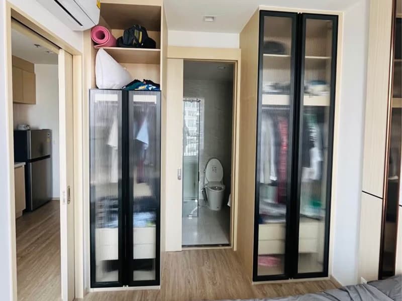 Condo for Rent at Noble State 39