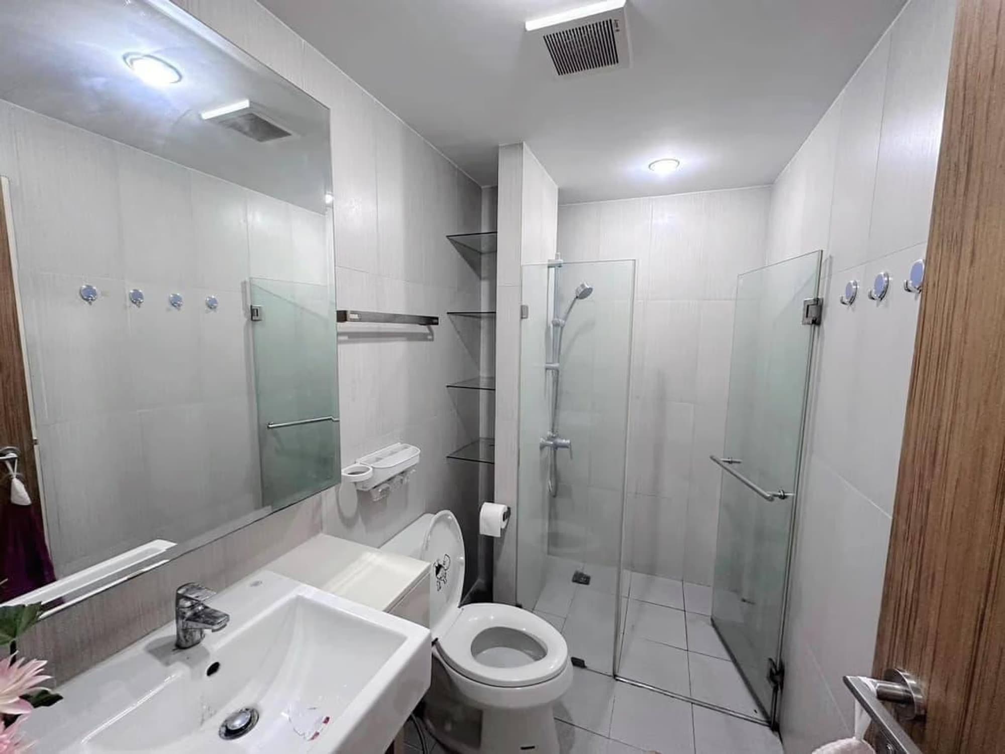 1 ห้องนอน undefined สำหรับ ขาย ใน Phra Khanong - Image 4