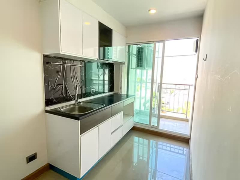 Condo for Sale at Supalai Wellington II
