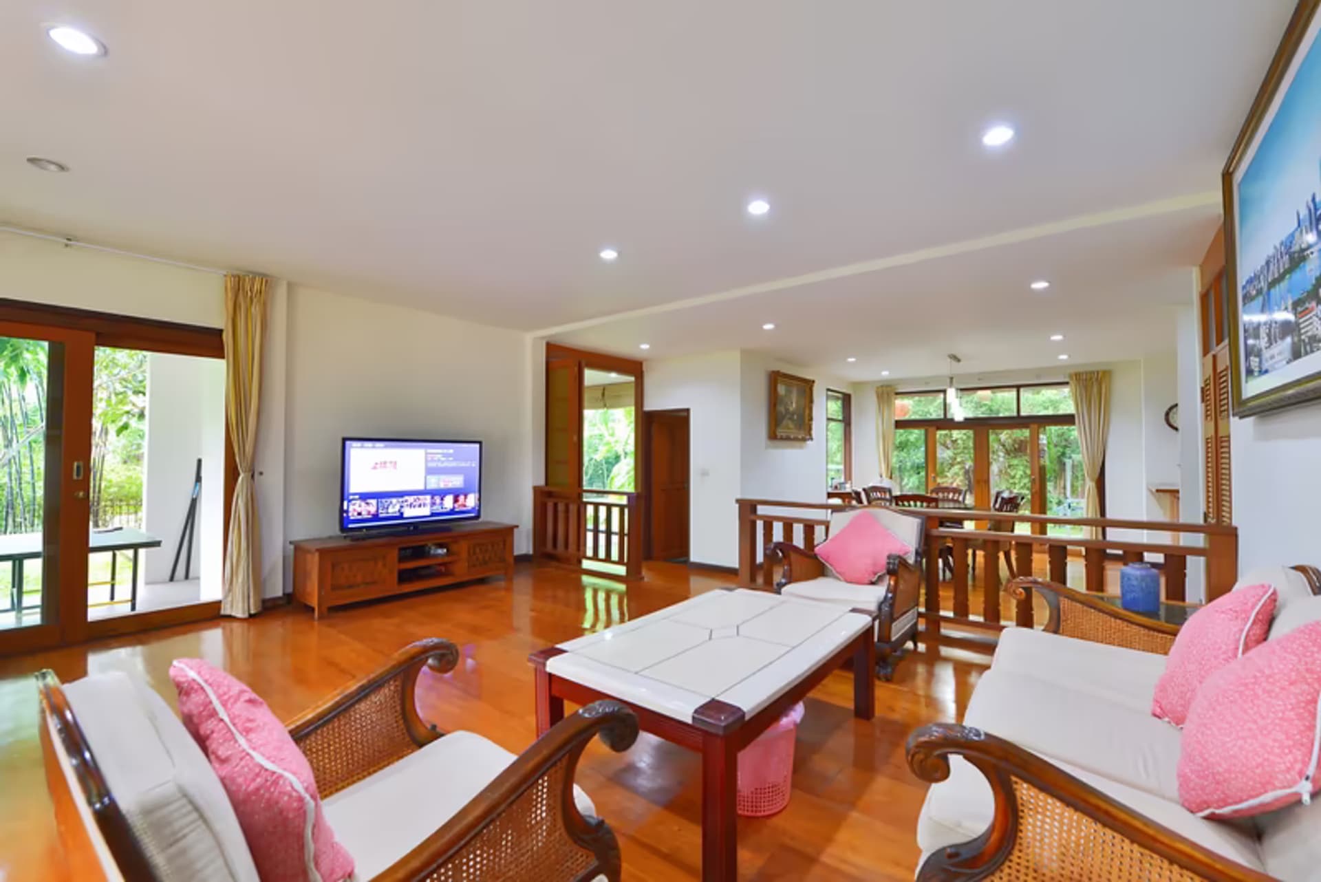 Lanna Contemporary Pool Villa - Image 15