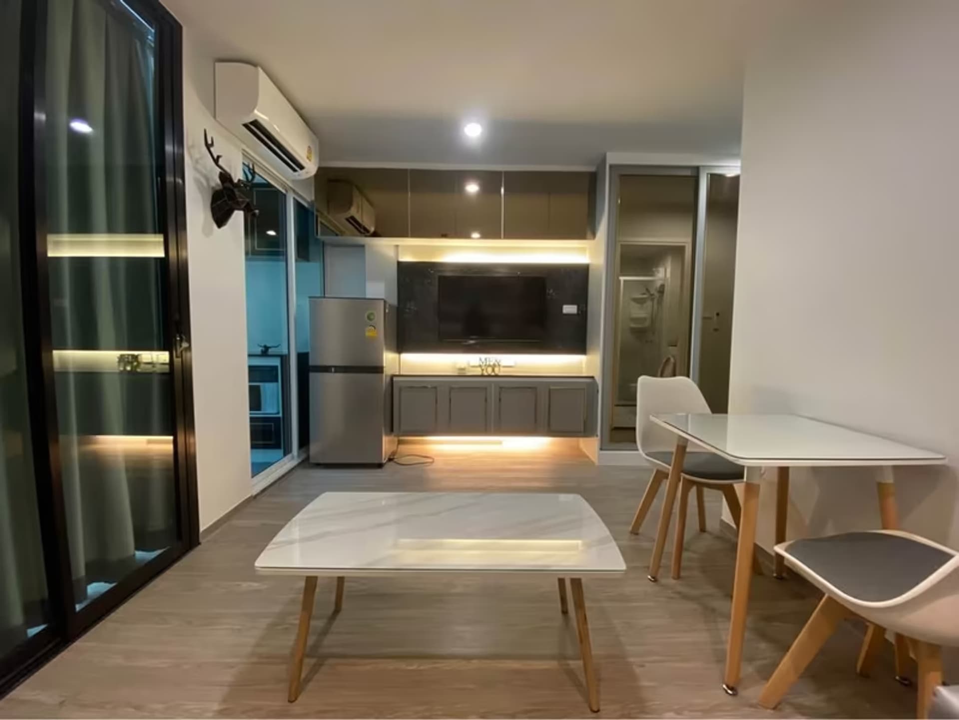 1 Bedroom Condo - Image 10