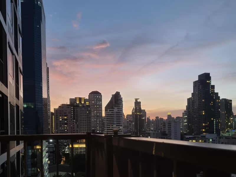 1 Bed Condo for Rent  Near Ekkamai BTS