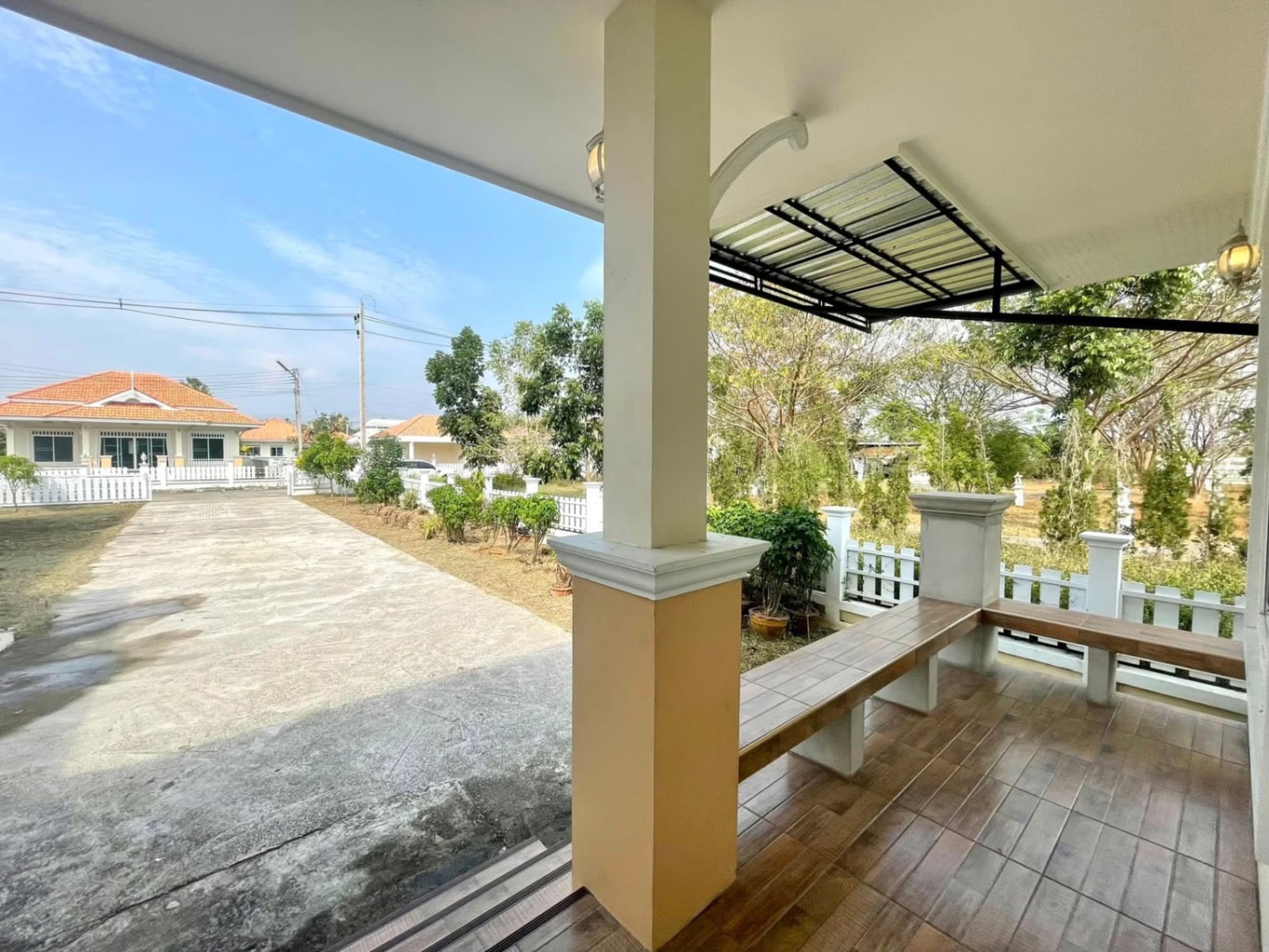 4 Bed House for Rent and Sale in San Kamphaeng District - Image 8