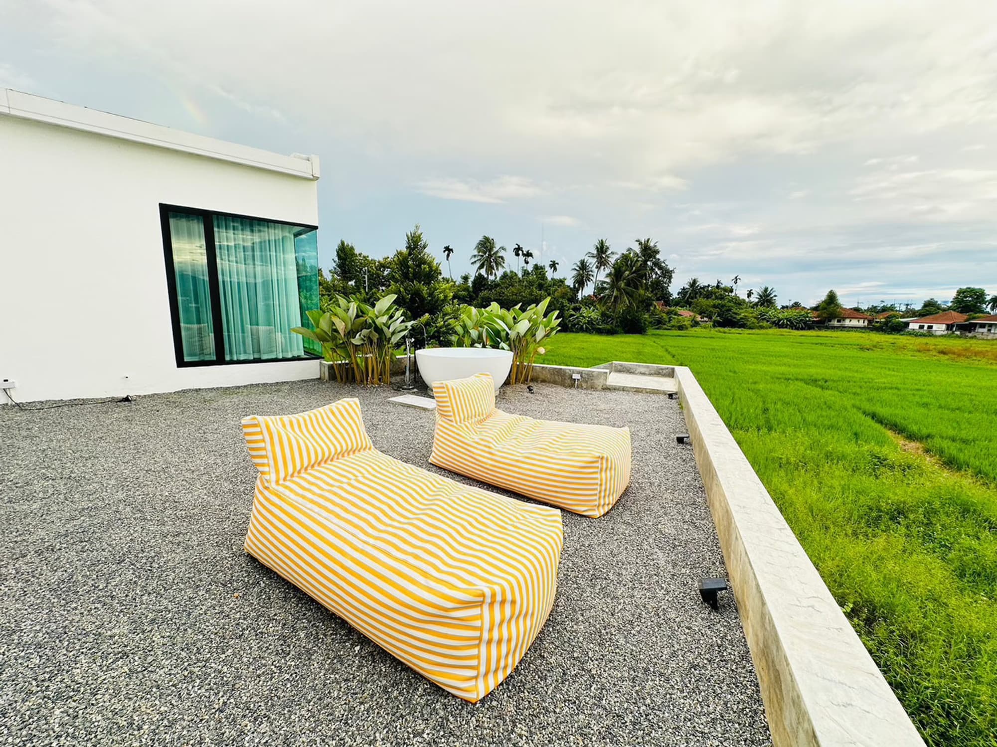 2 Bed House for Rent in San Sai - Image 4