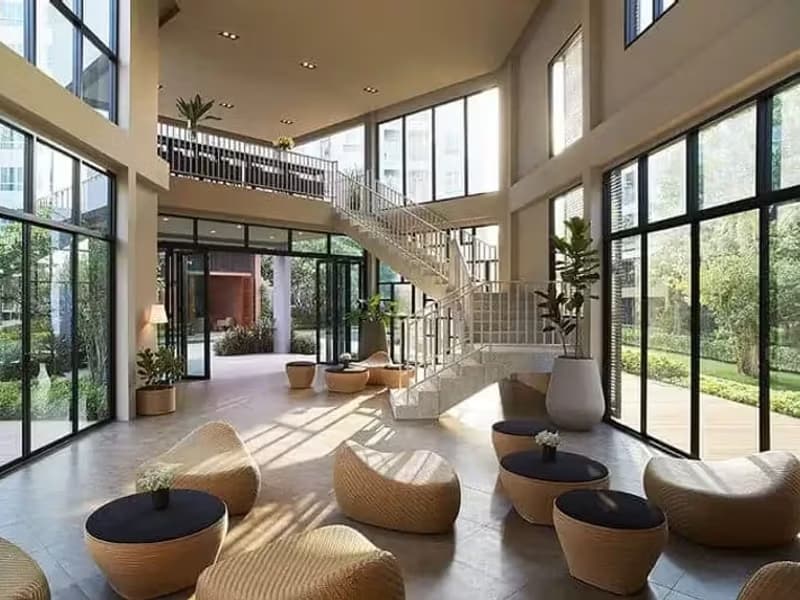 1 Bedroom Condo