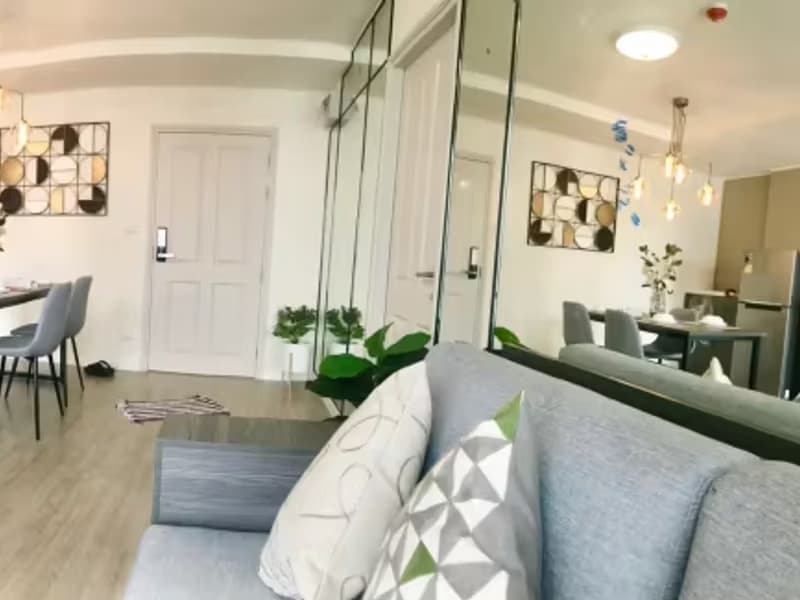 1 Bedroom Condo