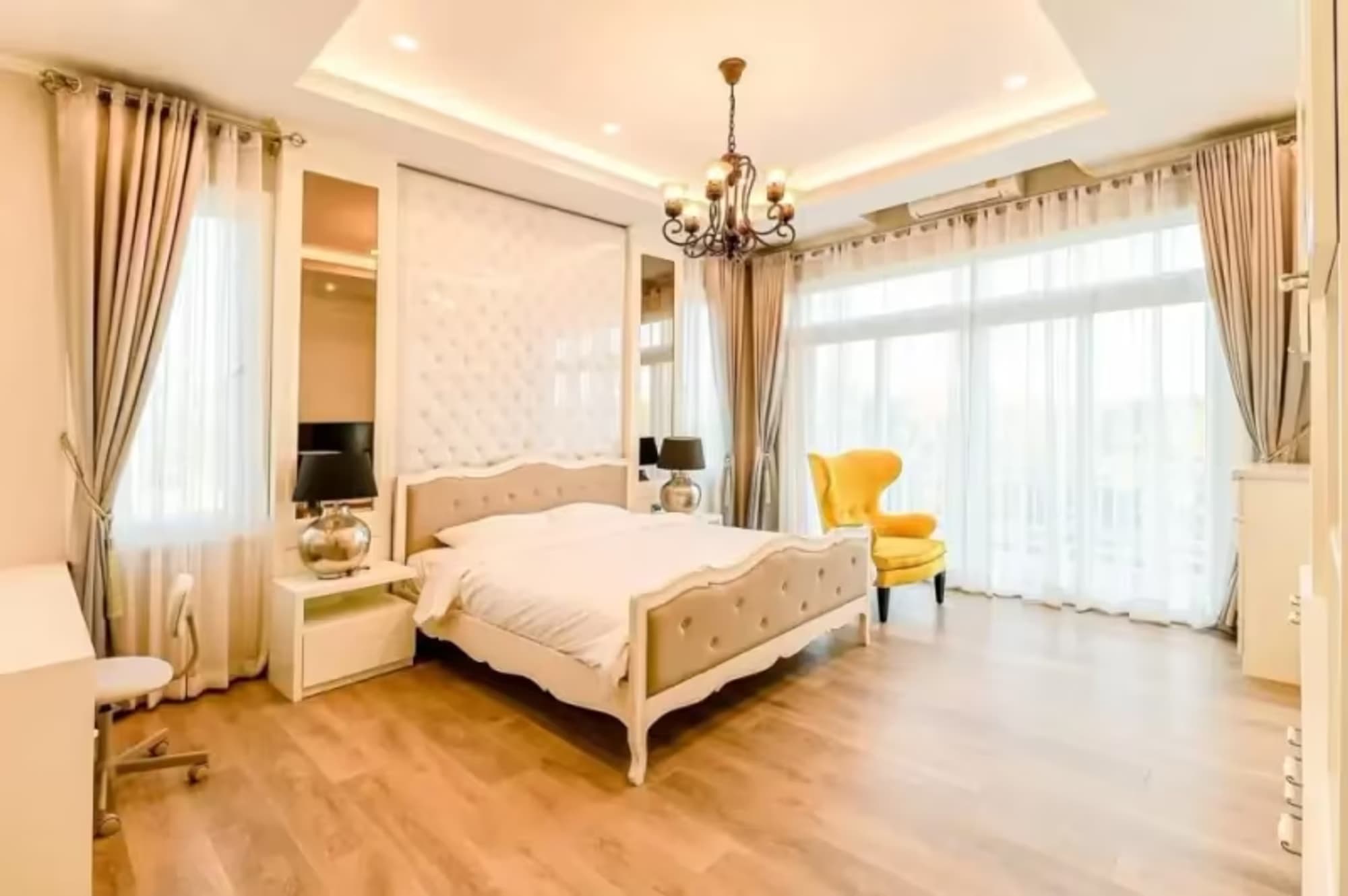 4 Bedroom House - Image 2