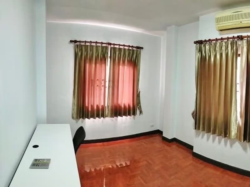 3 Bed House for Rent in Hang Dong