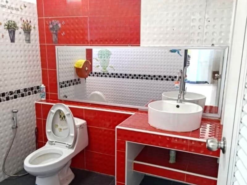 3 Bed House for Rent in Saraphi District