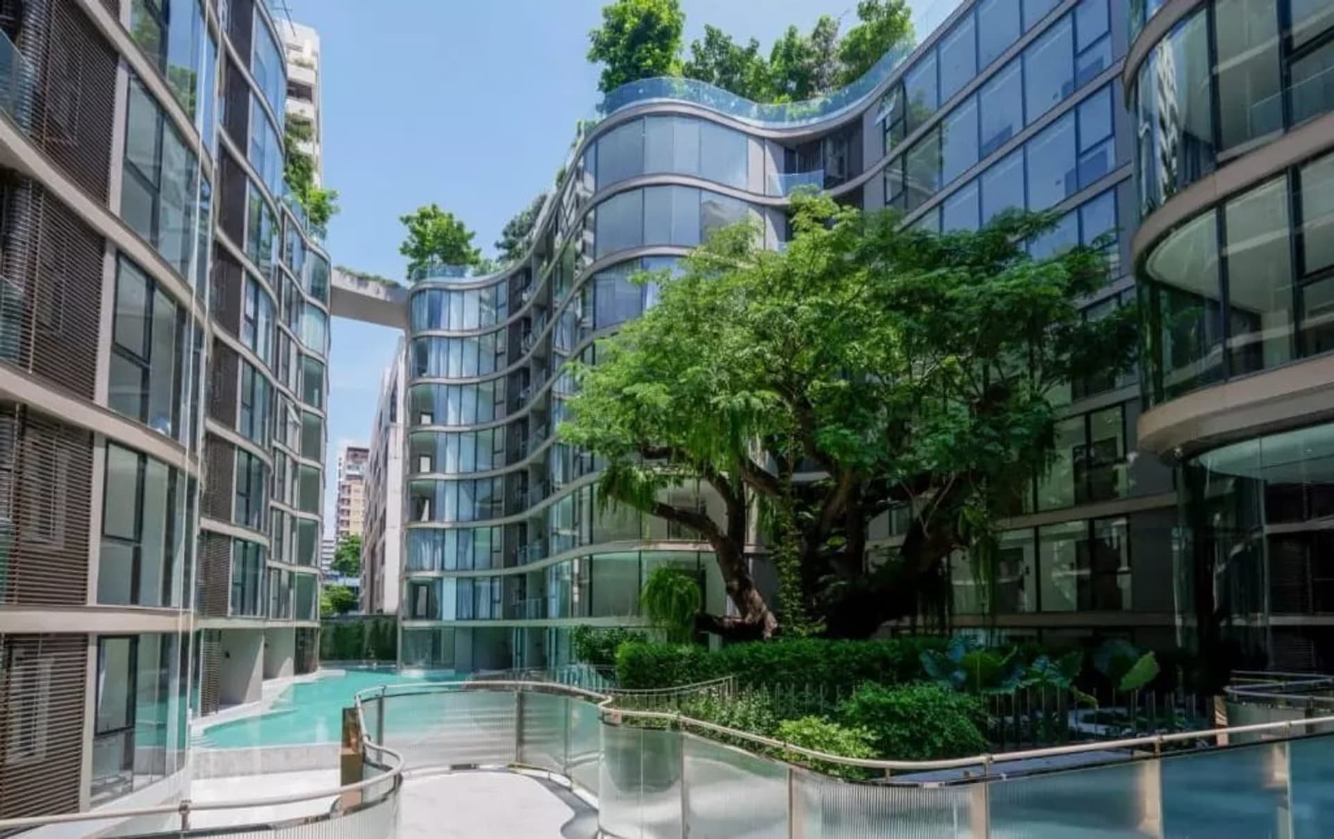 2 Bed Condo for Rent and Sale in Khlong Toei - Image 5