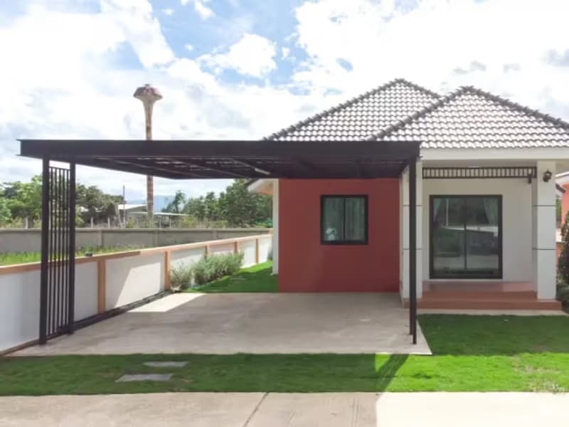 2 Bedroom House
