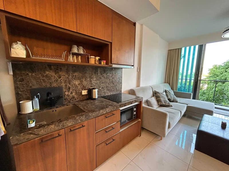 2 Bedroom Condo for Rent at Siamese 39