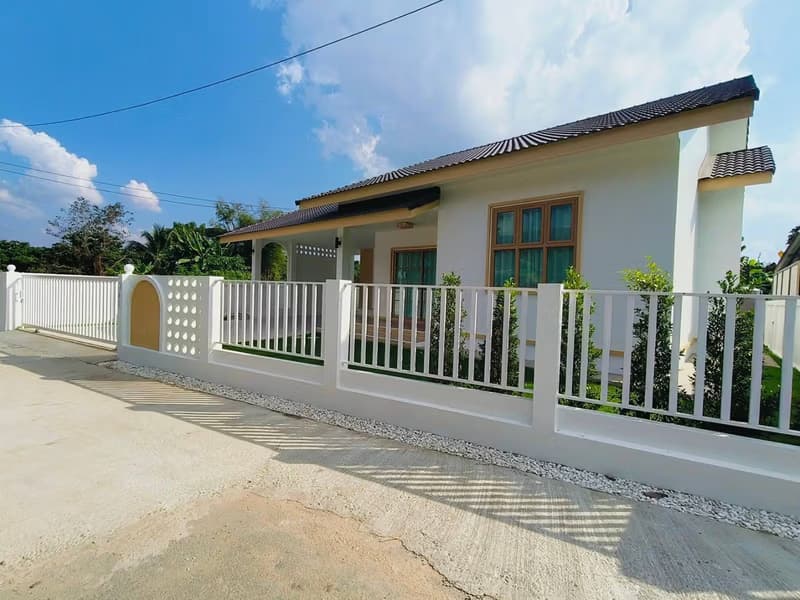 3 Bed House for Sale in Saraphi