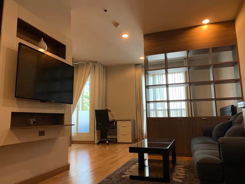 null Bed Condo for Rent  Near Chit Lom BTS