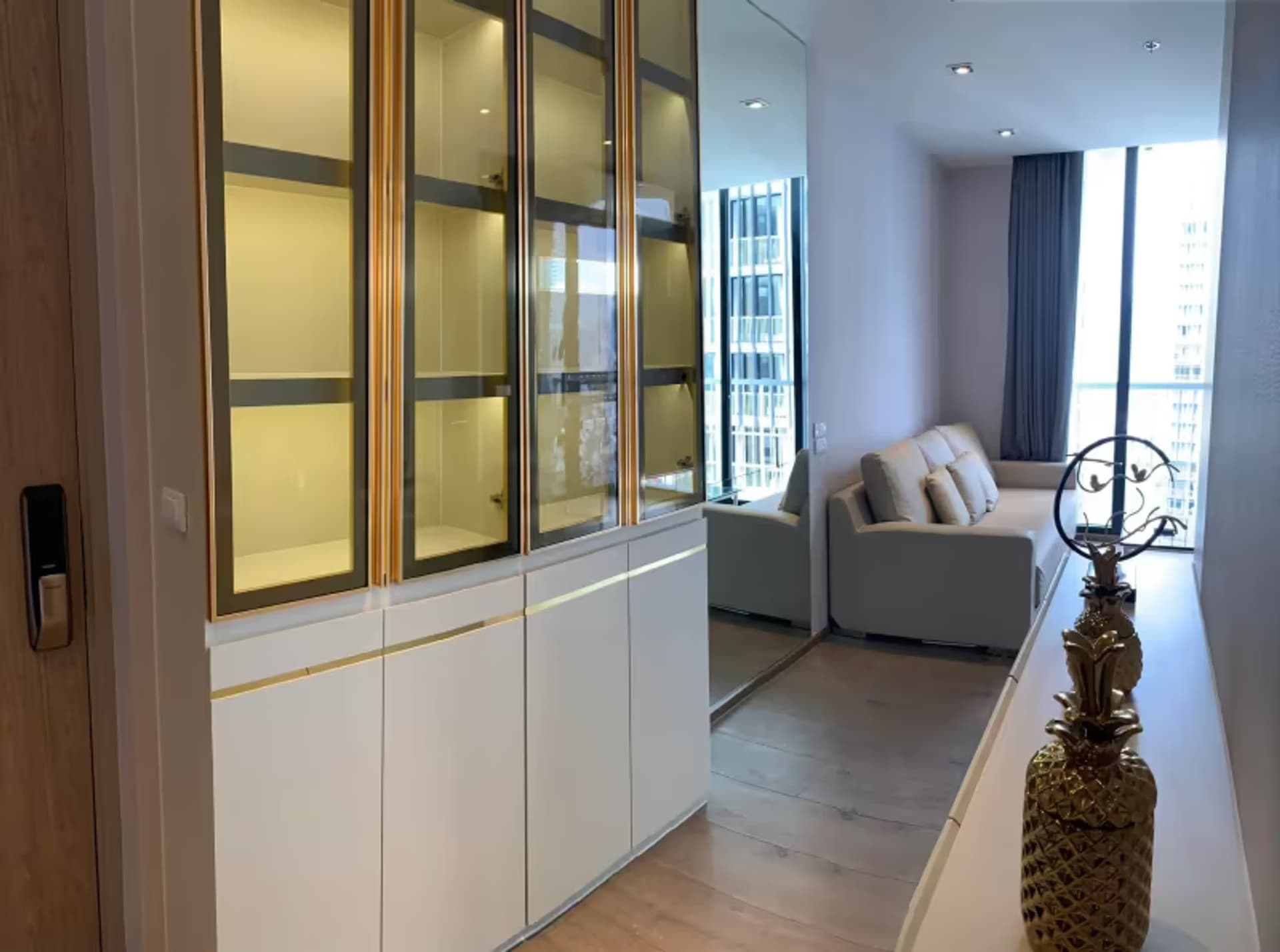 1 Bedroom Condo - Image 5