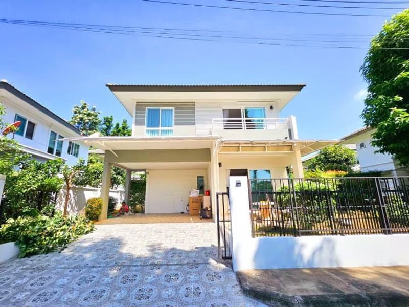 3 Bed House for Rent in San Sai District