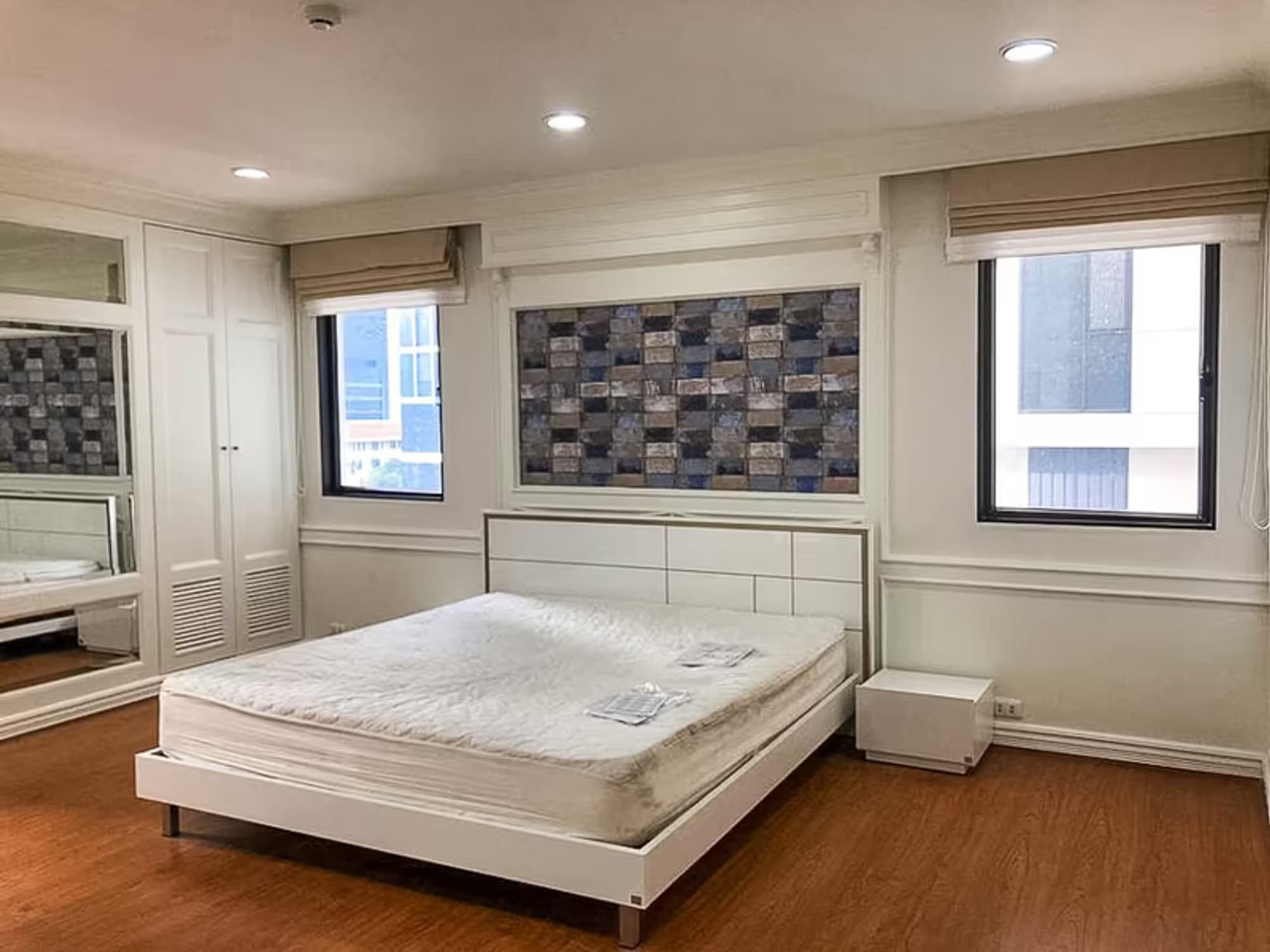 2 Bedroom Condo for Rent at Le Premier 1 - Image 3