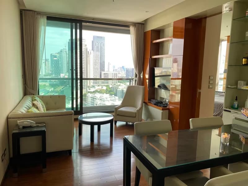 The Address Sukhumvit 28