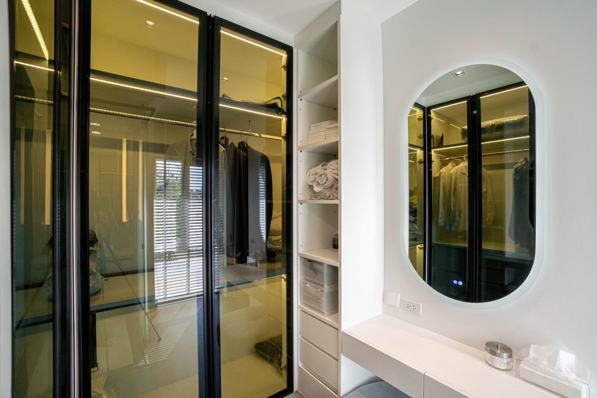 2 Bedroom House - Image 11