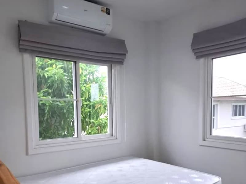 3 Bed House for Rent in Saraphi