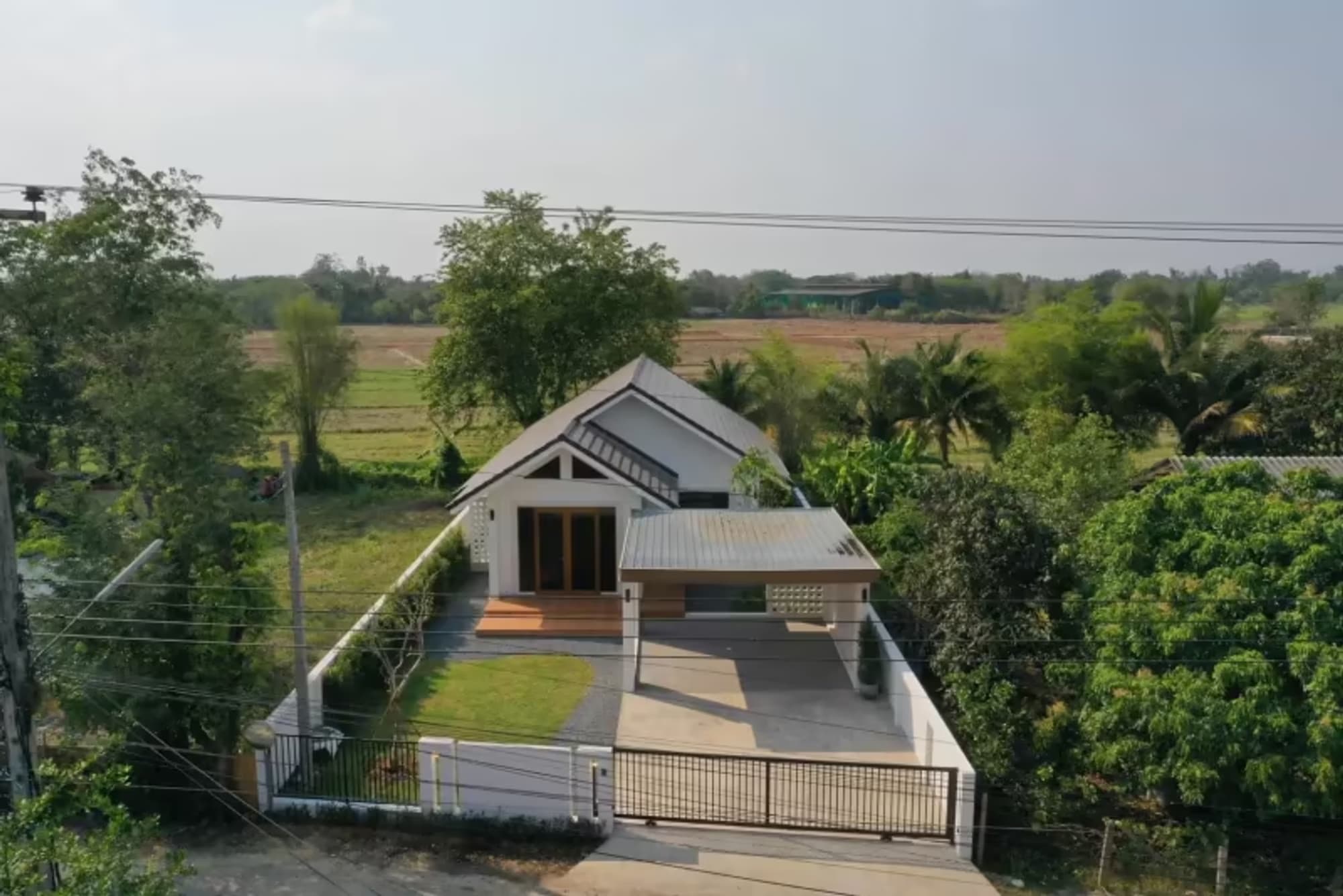 3 Bedroom House - Image 5