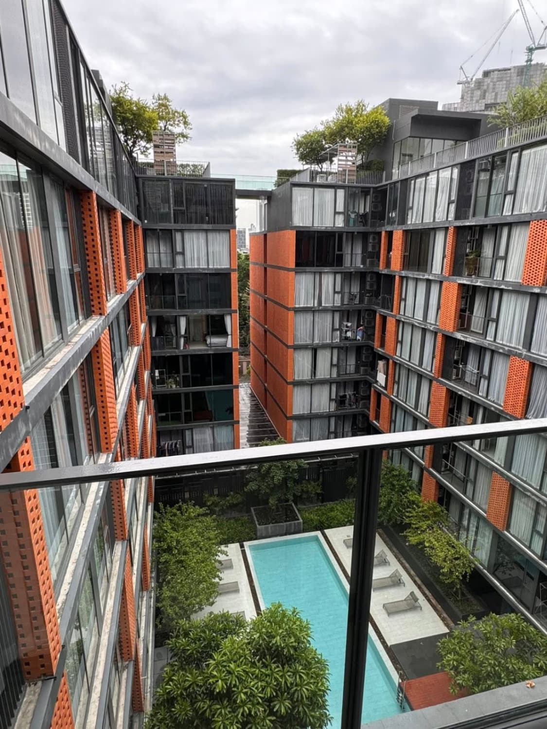 2 Bed Condo for Sale in Khlong Toei - Image 7