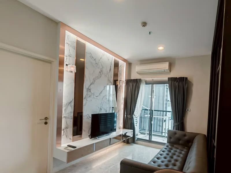 1 Bed Condo for Rent and Sale in Khlong Toei