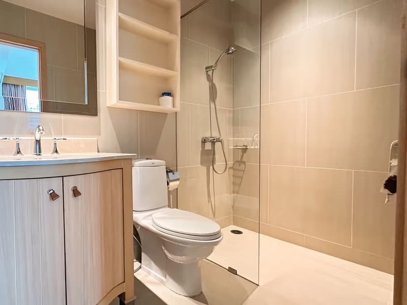 3 Bed Condo for Rent in Sathon