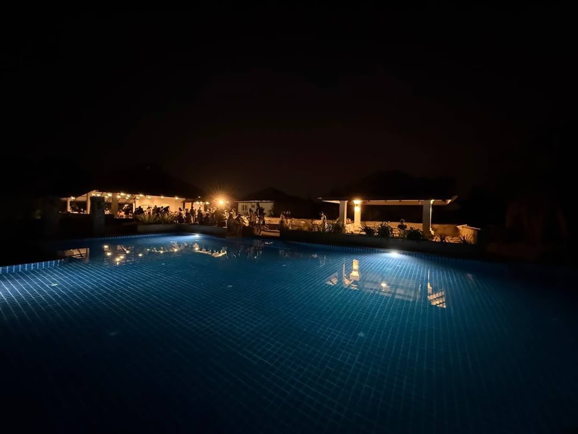 4 Bed House for Rent in Hang Dong - Image 21