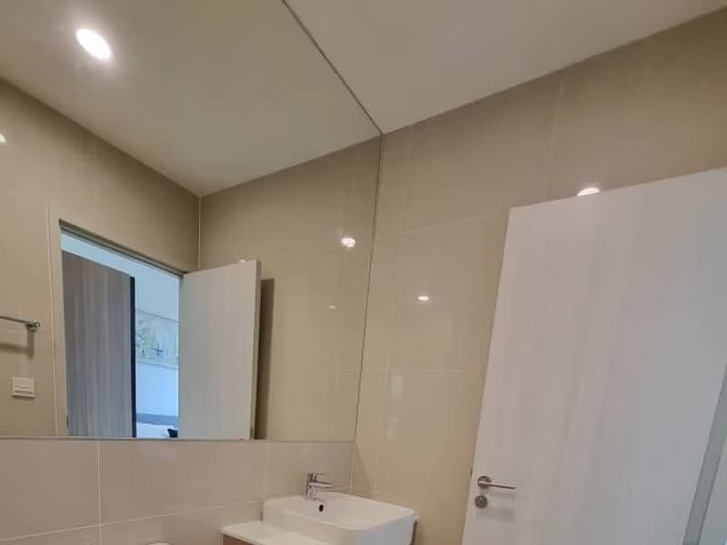 2 Bed Condo for Rent and Sale in Huai Khwang