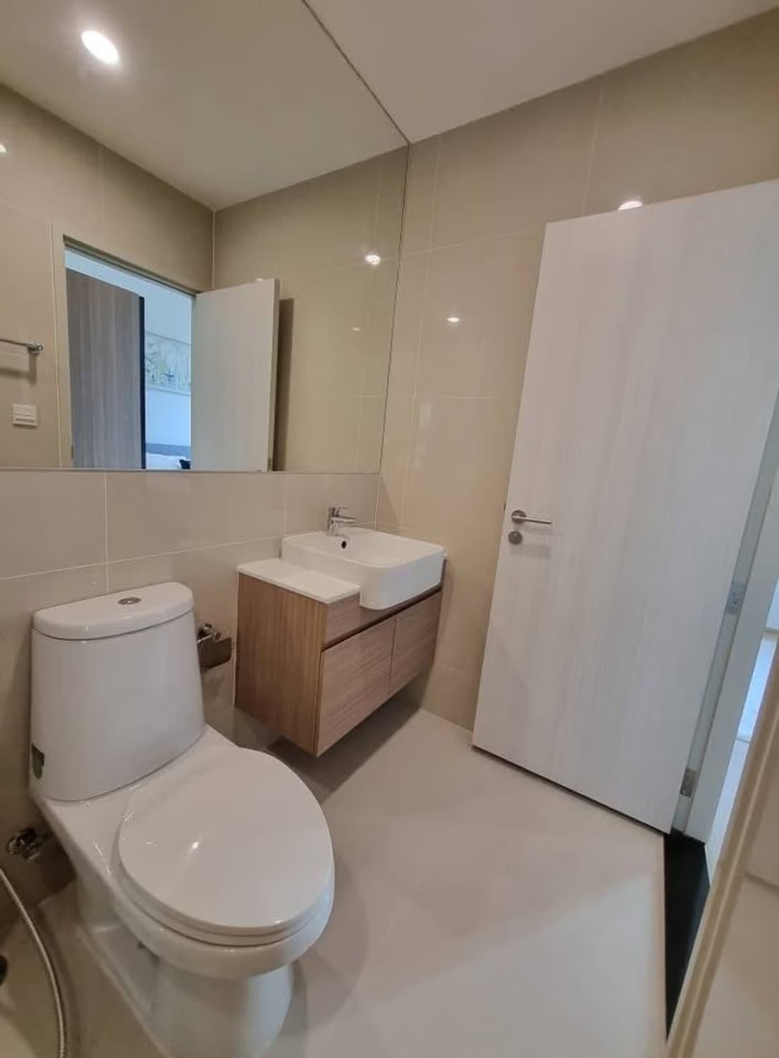 2 ห้องนอน คอนโด สำหรับ ขายและจำหน่าย ใน Huai Khwang - Image 5