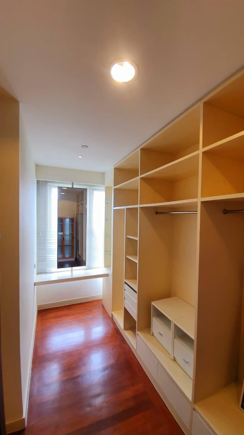 Condo for Rent at Hampton - Image 5