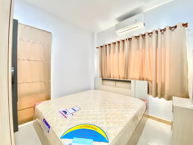 3 Bed House for Rent in Saraphi District
