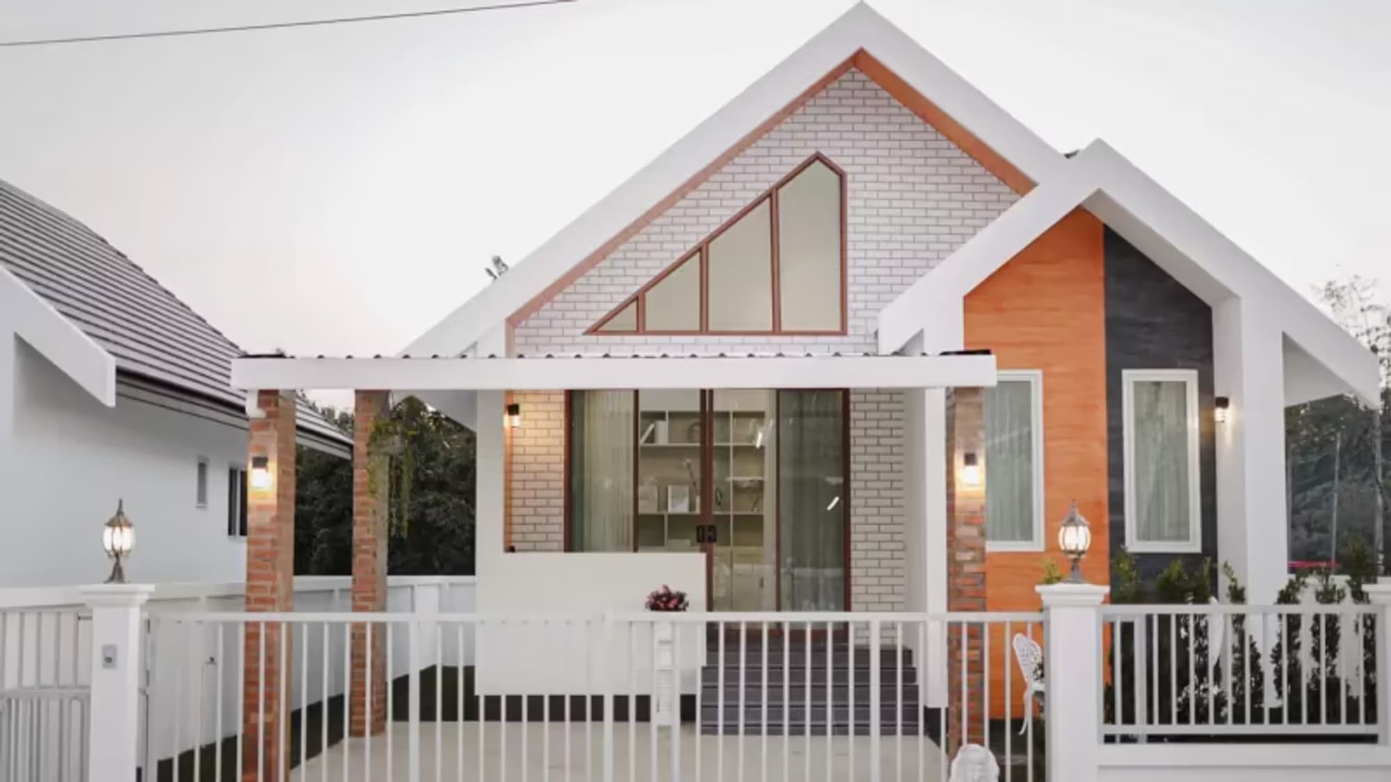 2 Bedroom House - Image 1
