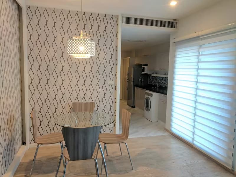 1 Bedroom Condo