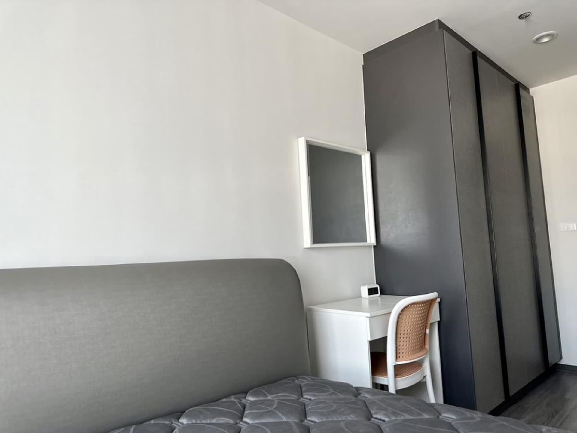  - Image 6