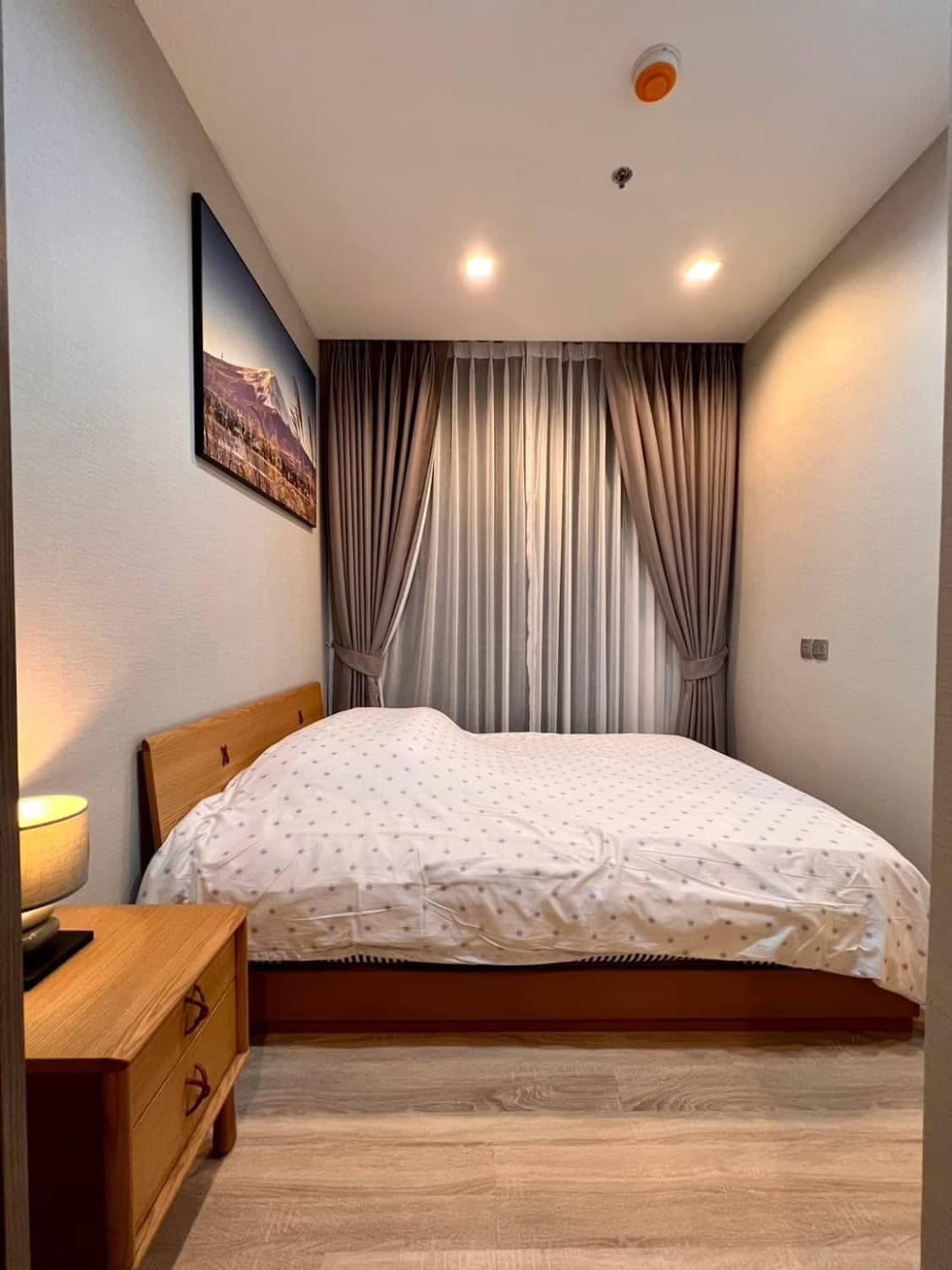Condo for Rent at The LINE Phahon-Pradipat - Image 2