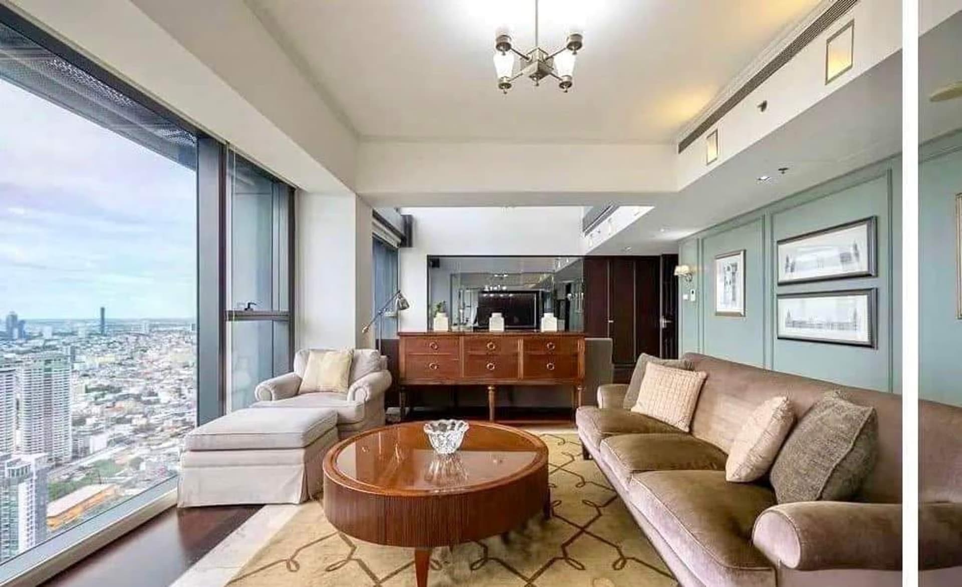 4 Bed Condo for Rent in Sathon - Image 7
