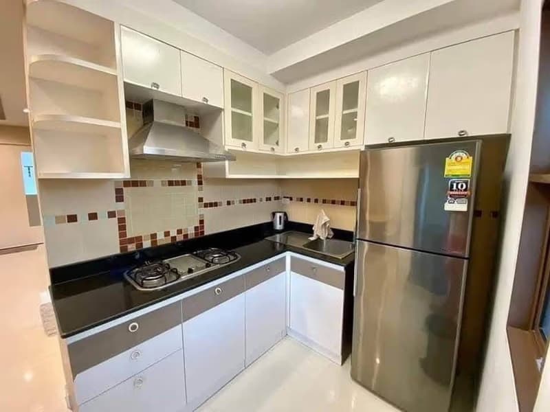 3 Bed Townhouse for Rent in Phra Khanong