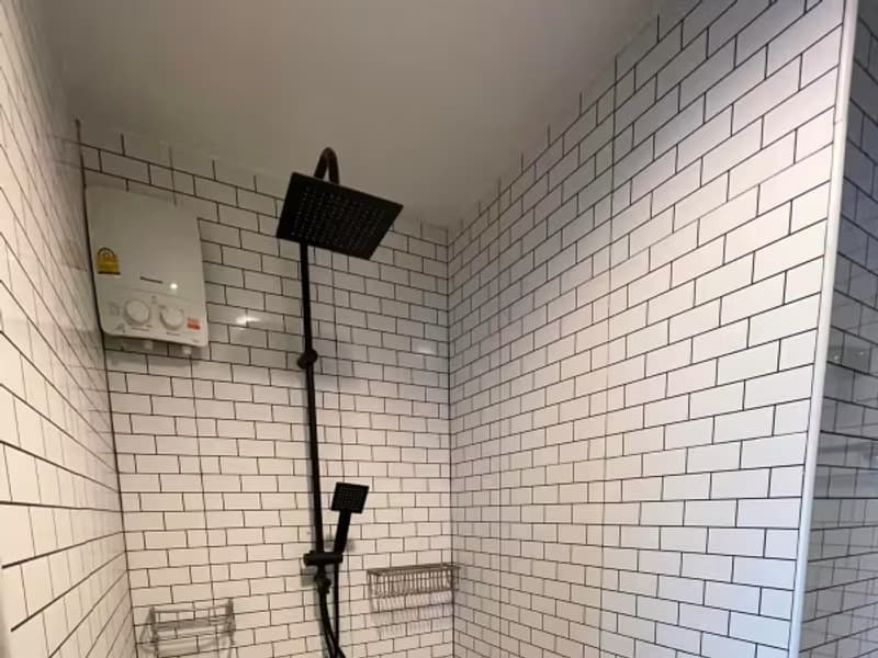 1 Bedroom Condo