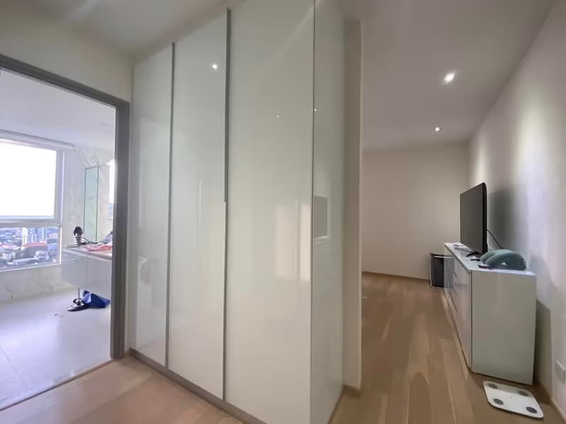 2 Bedroom Condo
