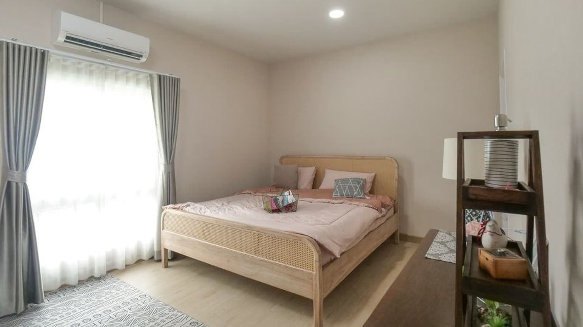 4 Bed House for Sale in Doi Saket District - Image 9