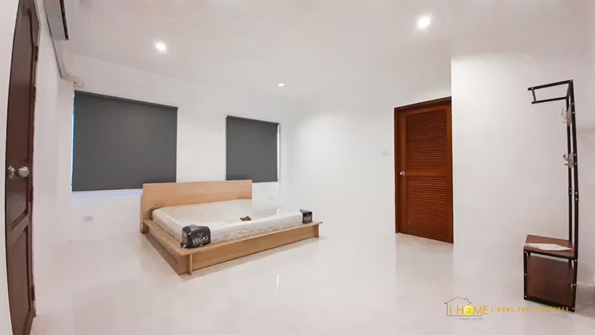 9 Bedroom Pool Villa - Image 15