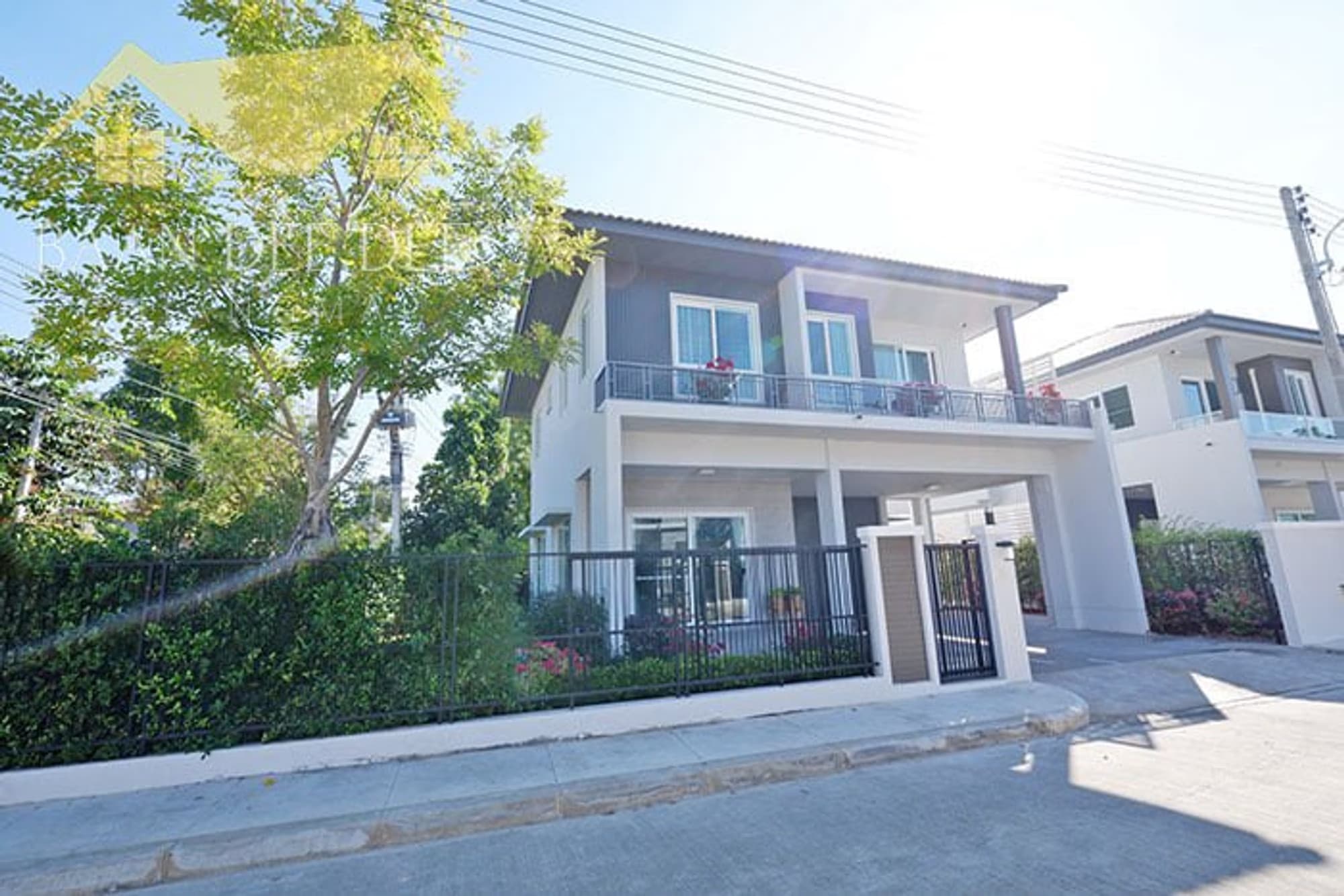 3 Bed House for Rent in San Kamphaeng District - Image 13