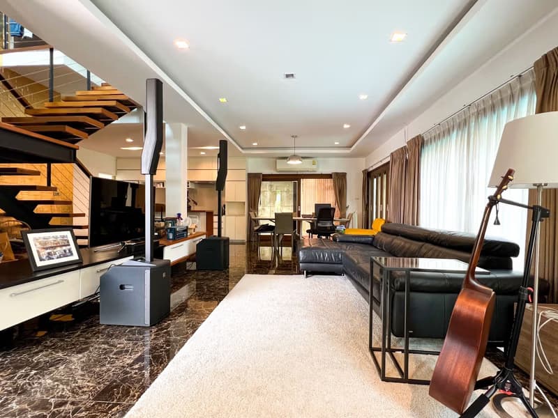 3 Bed House for Rent and Sale in Saraphi