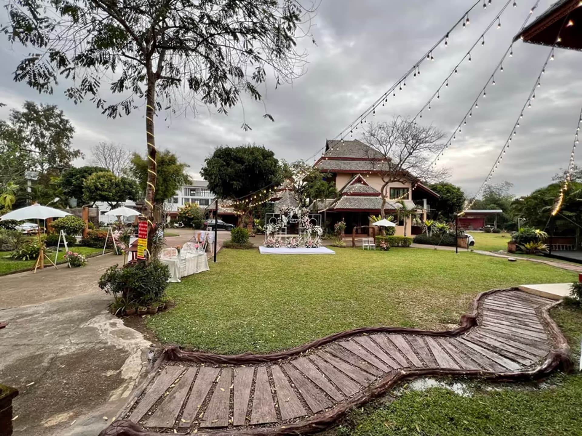 Lanna Resort at Nong Khwai - Image 2