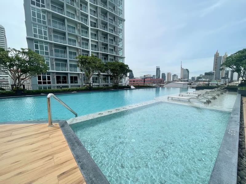 1 Bedroom Condo For Sale / Rent in Samyan 