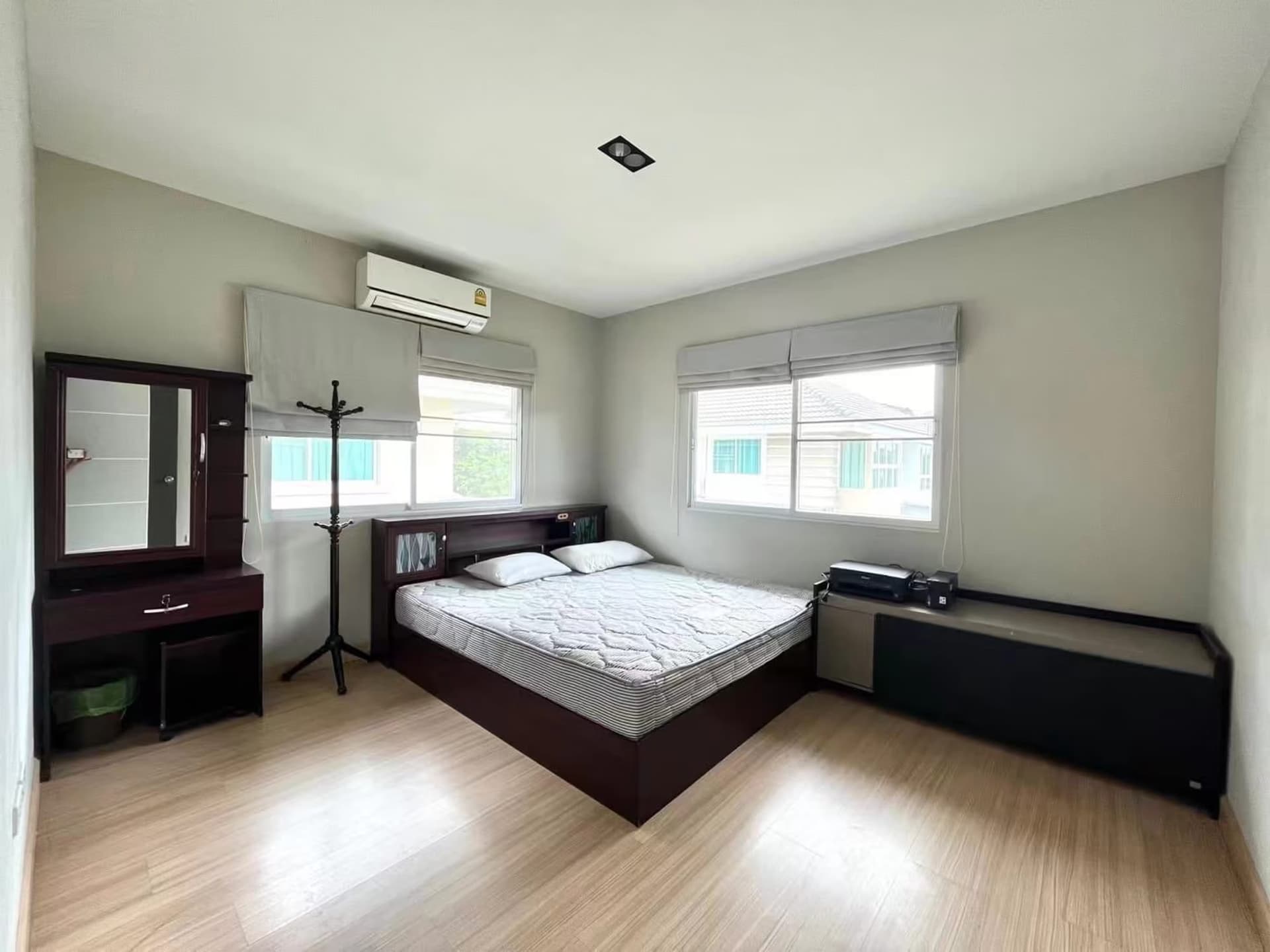 3 Bed House for Rent in Saraphi - Image 4